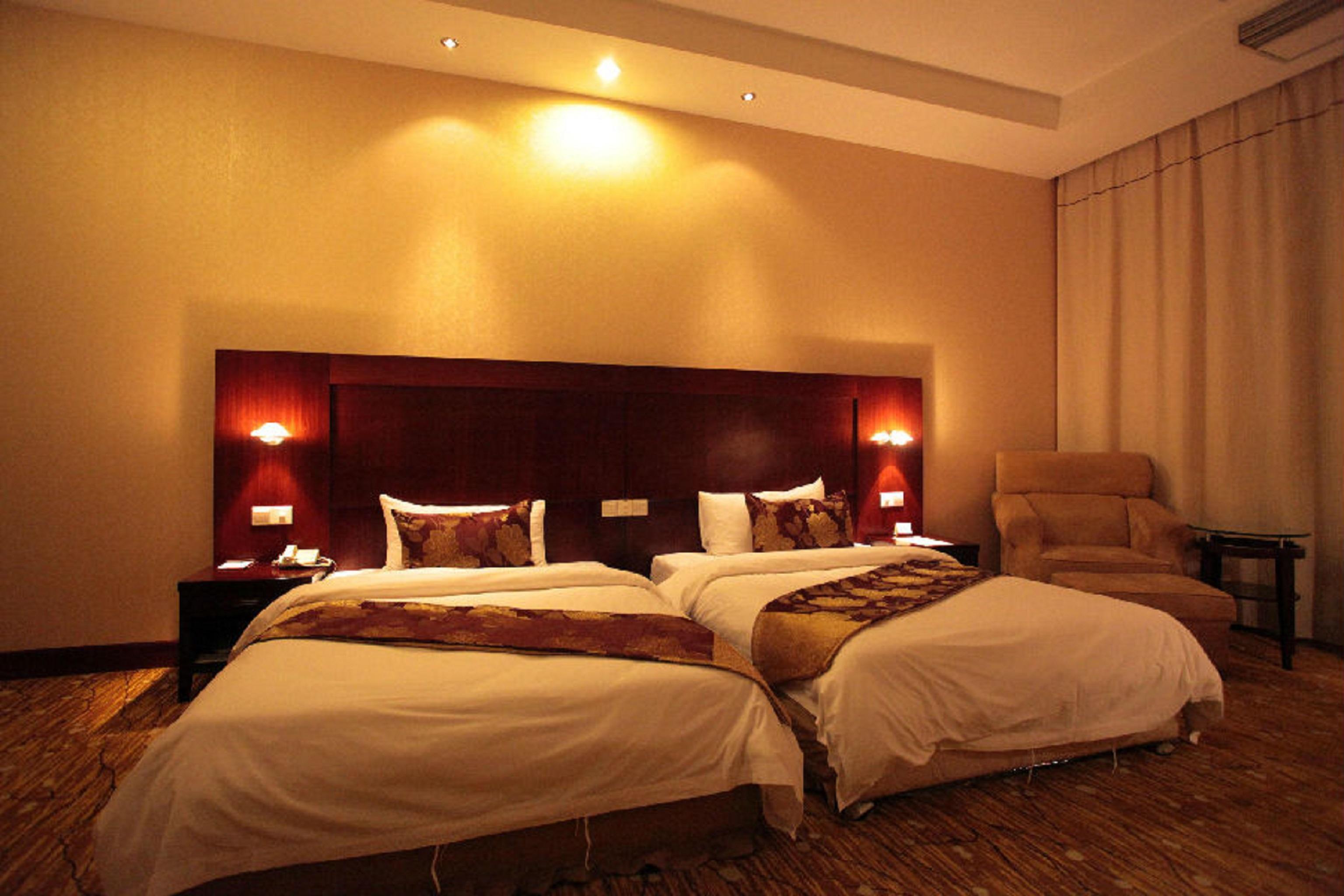 New Era Hotel Kunming Esterno foto