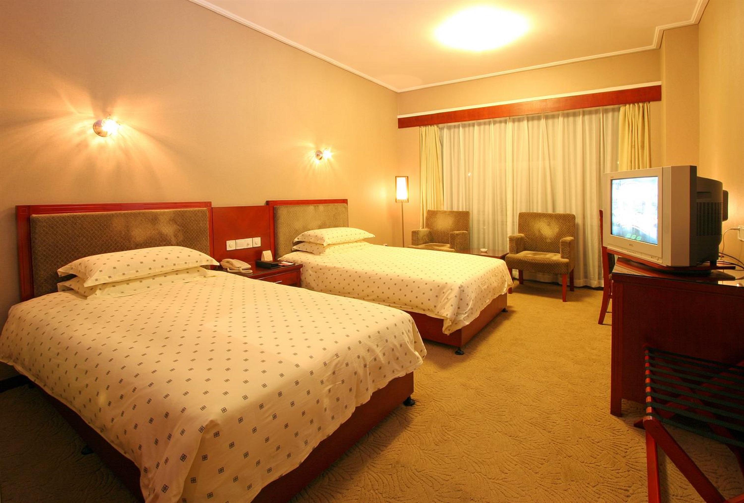 New Era Hotel Kunming Esterno foto